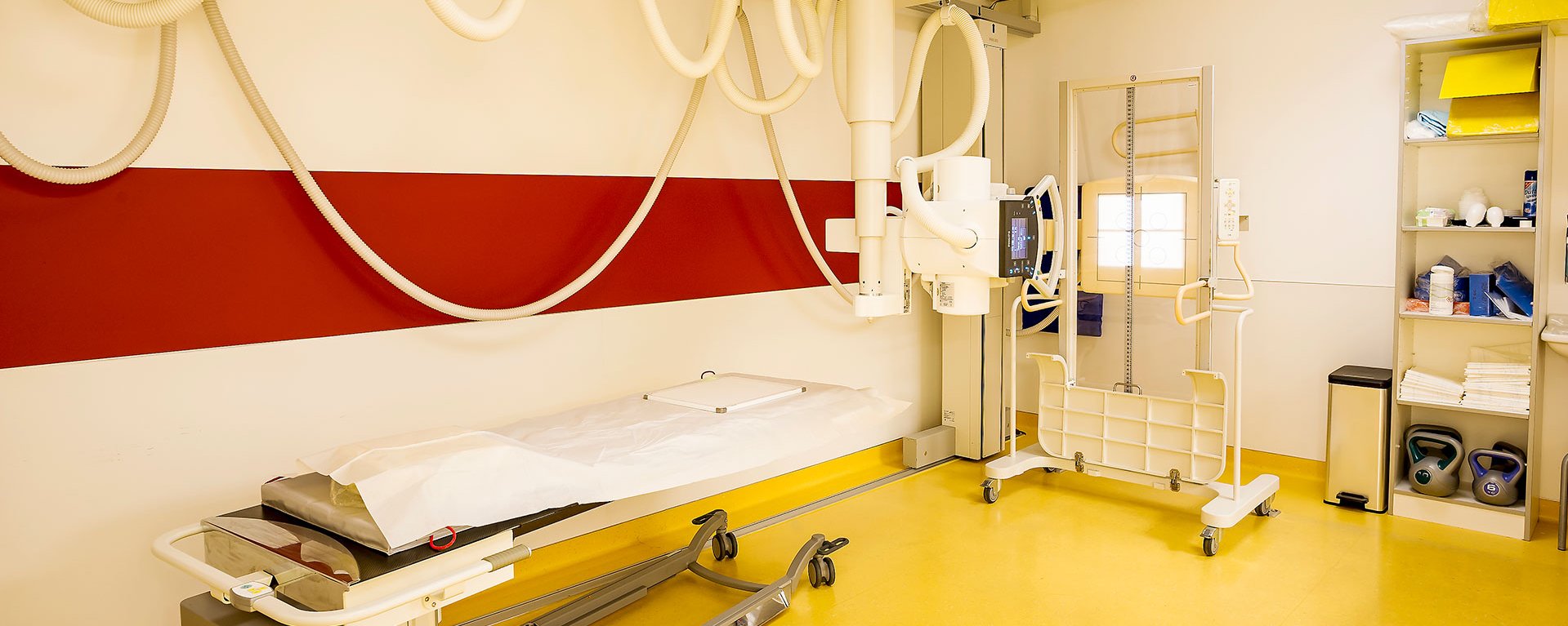 Röntgendiagnostik in der Radiologie Oberstdorf Zu sehen ist ein Röntgengerät des Klinikverbunds Allgäu