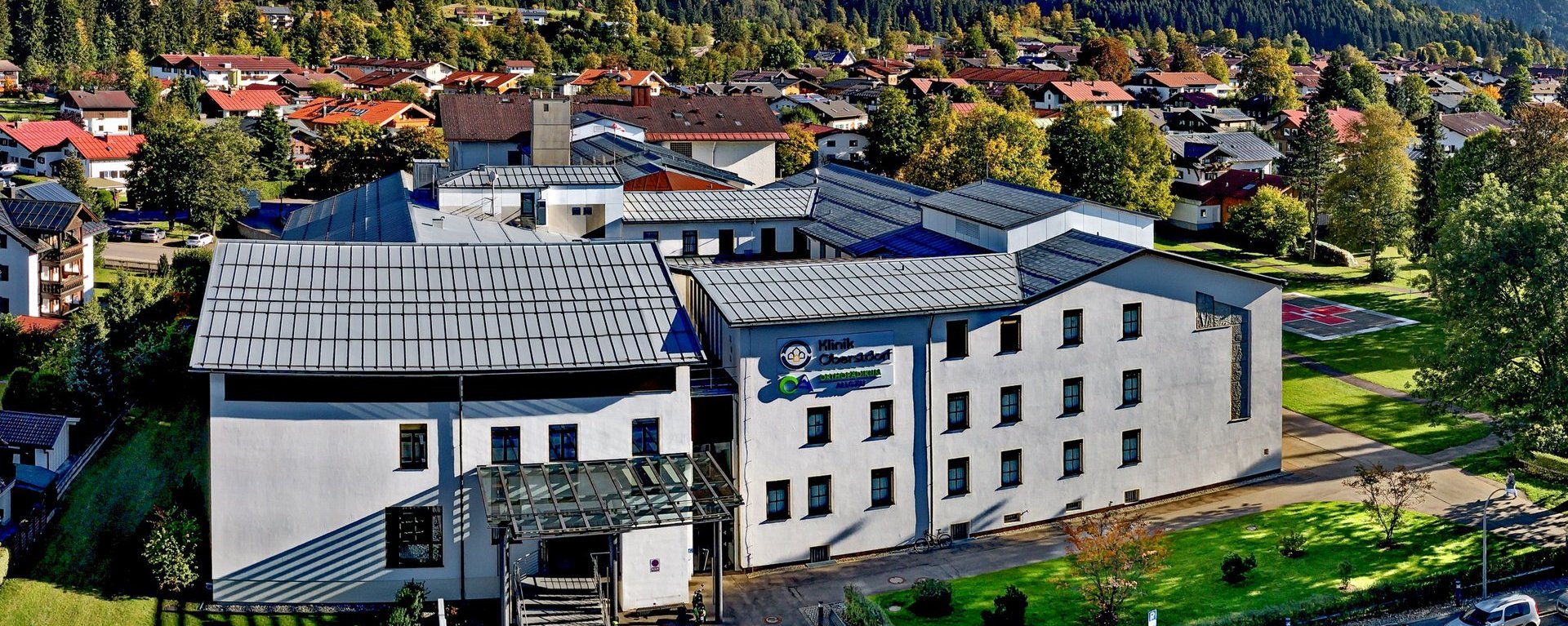 Vogelperspektiven-Ansicht der Klinik Oberstdorf