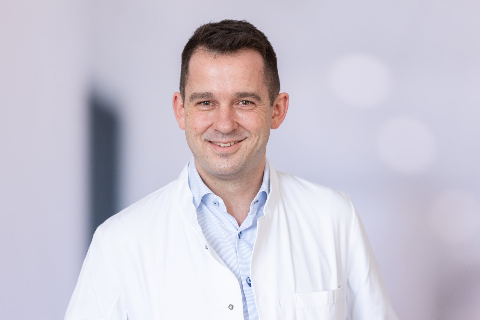 Dr. Christian Hart